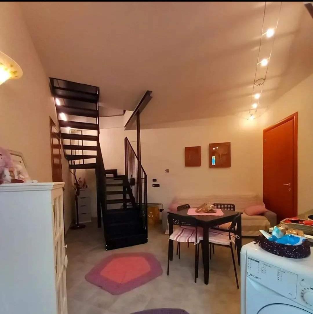Cascina Roella Guest House Monforte dʼAlba Екстериор снимка